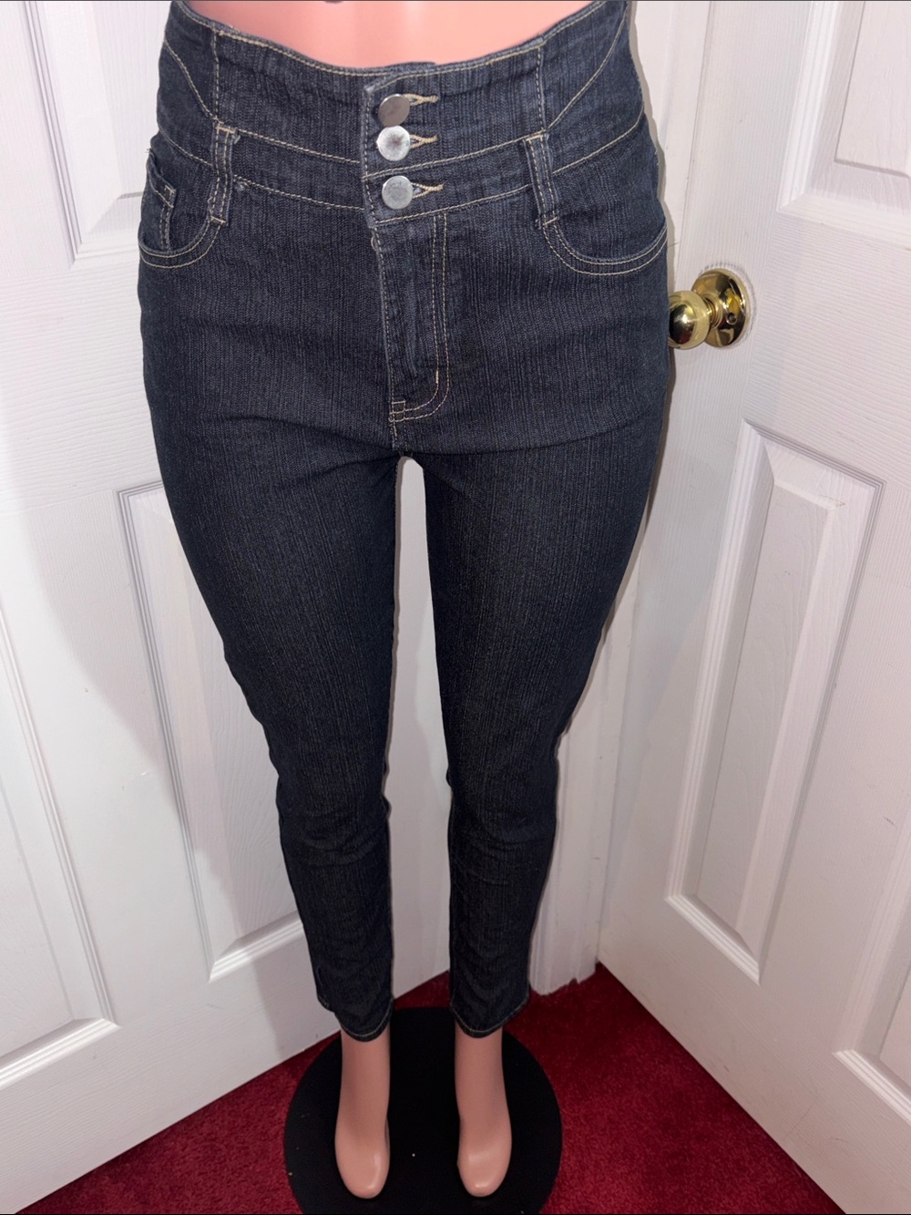 Dark Wash High-Rise Skinny Ankle Jeans with Triple Buttons